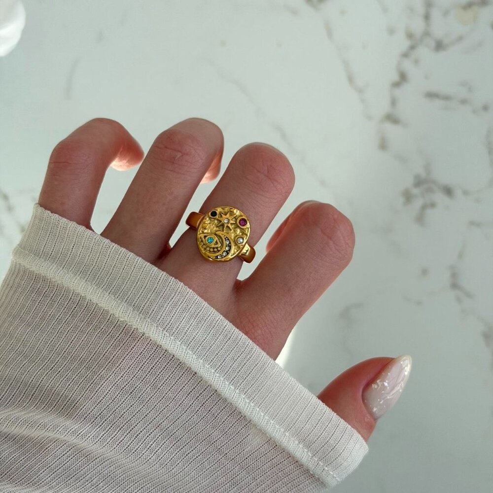 Sku0524 Retro Gold Gem Stone Women Moon/Star Shape Ring Stainless steel+gift box